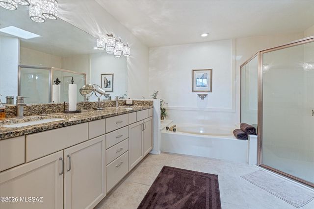 5620 E Binghampton Drive, Tucson, AZ 85712