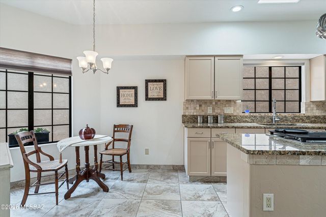 5620 E Binghampton Drive, Tucson, AZ 85712