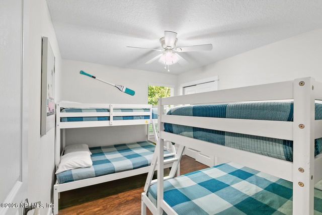 422 10TH Street S, Jacksonville Beach, FL 32250