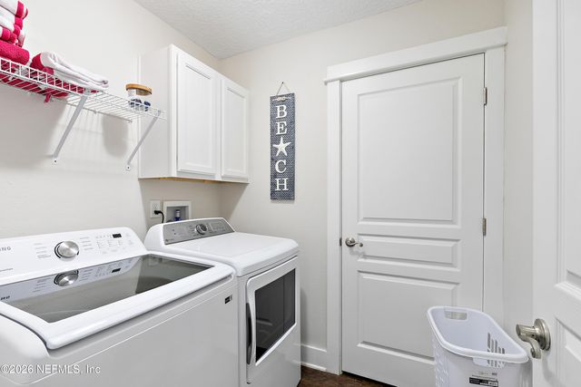 422 10TH Street S, Jacksonville Beach, FL 32250