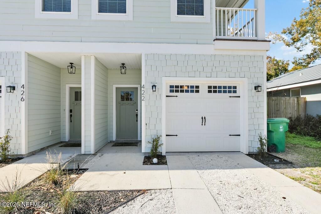 422 10TH Street S, Jacksonville Beach, FL 32250