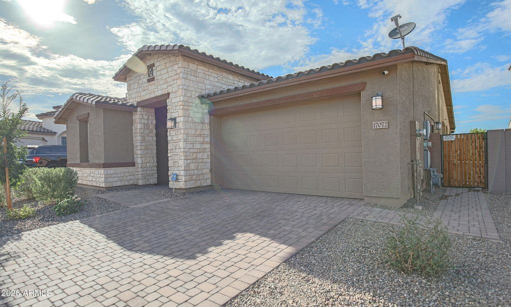 17072 W POINSETTIA Drive, Surprise, AZ 85388 — photo 5