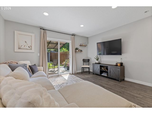 3919 Ne ST JOHNS Rd, Vancouver, WA 98661