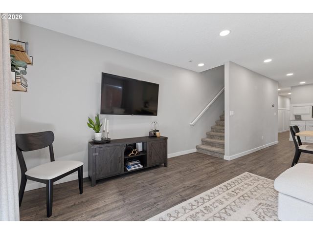 3919 Ne ST JOHNS Rd, Vancouver, WA 98661