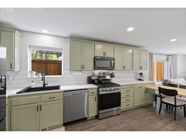 3919 Ne ST JOHNS Rd, Vancouver, WA 98661