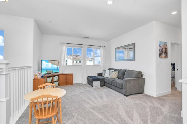 629 Pipa Lane, Oakley, CA 94561