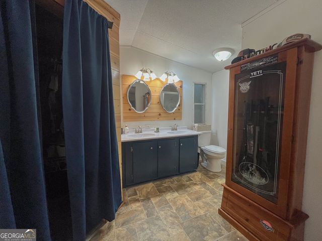 651 Henderson Road, Macon, GA 31217