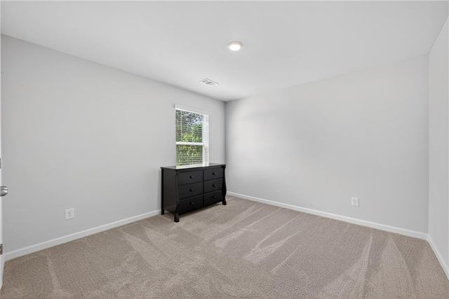 7566 Jennadee Drive, Fairburn, GA 30213