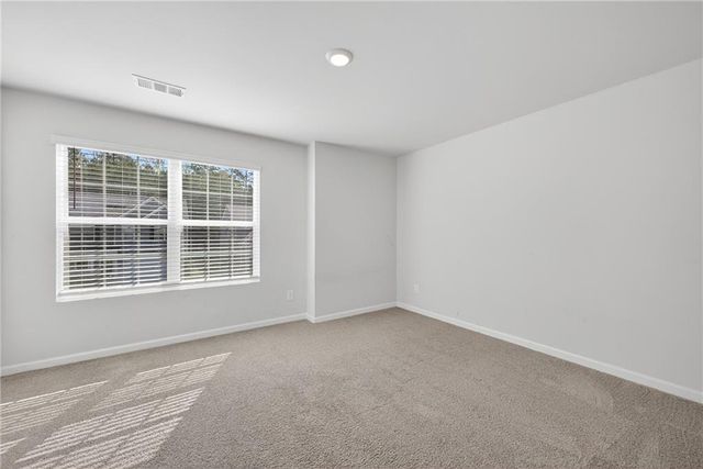 7566 Jennadee Drive, Fairburn, GA 30213
