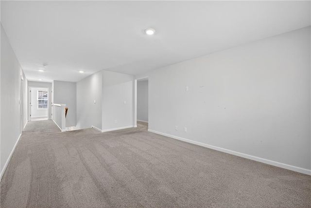 7566 Jennadee Drive, Fairburn, GA 30213