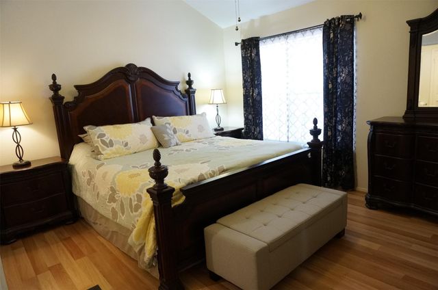 9901 Sharpcrest Street 8, Houston, TX 77036