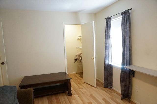 9901 Sharpcrest Street 8, Houston, TX 77036