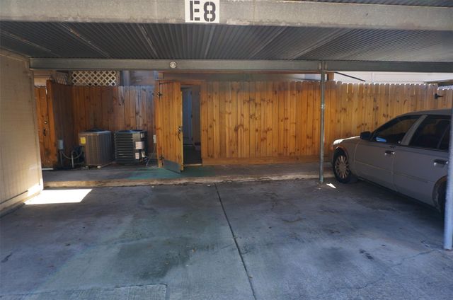 9901 Sharpcrest Street 8, Houston, TX 77036