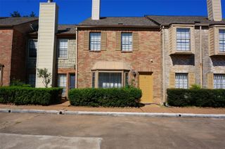 9901 Sharpcrest Street 8, Houston, TX 77036