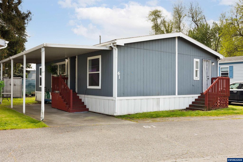 9000 NE M L King Bl 61, Portland, OR 97211