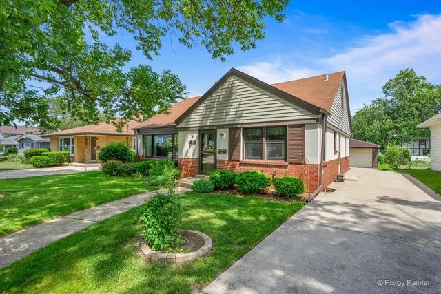 361 Bryant Avenue, Glen Ellyn, IL 60137