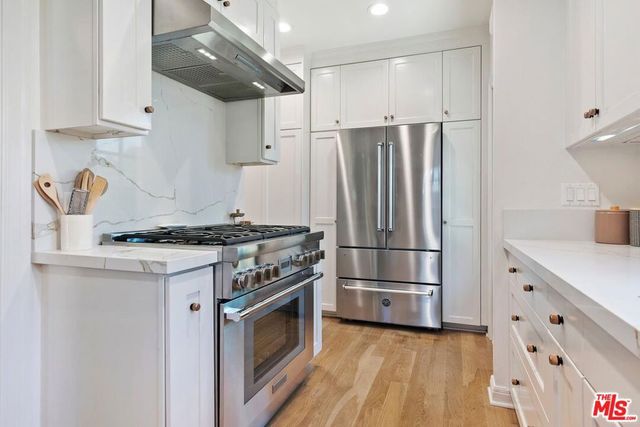 1628 S Sycamore Avenue, Los Angeles, CA 90019