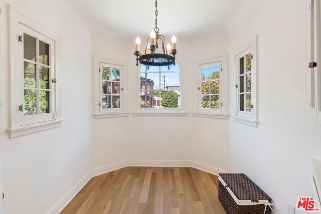 1628 S Sycamore Avenue, Los Angeles, CA 90019