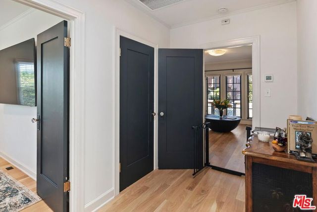 1628 S Sycamore Avenue, Los Angeles, CA 90019