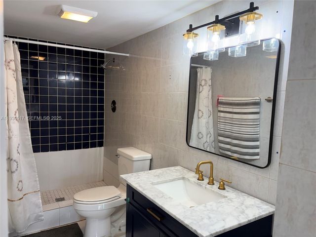 5550 NW 44th St 414B, Lauderhill, FL 33319