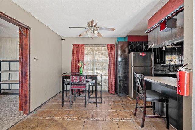 1916 Timber Ridge Drive, Newcastle, OK 73065