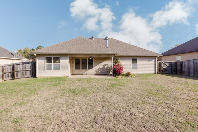 2705 Finley Loop, Bryant, AR 72022