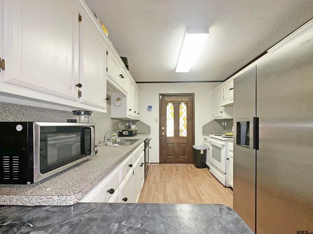 1189 FM 21, Mt Vernon, TX 75457