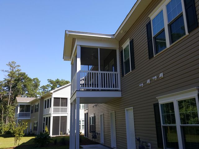 1144 Freeboard St. 202 middle, Murrells Inlet, SC 29576