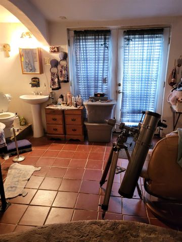 306 Fransil Ln, Turlock, CA 95380