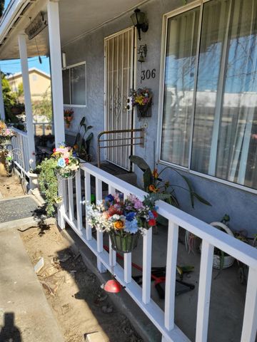 306 Fransil Ln, Turlock, CA 95380