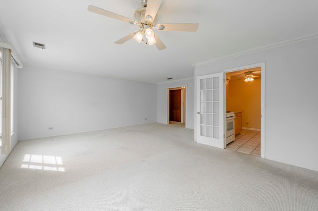 1499 Shermer Road 203E, Northbrook, IL 60062