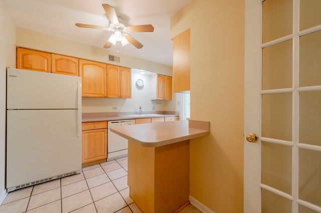 1499 Shermer Road 203E, Northbrook, IL 60062