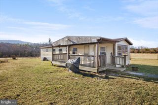 244 MUDDY RD, Augusta, WV 26704