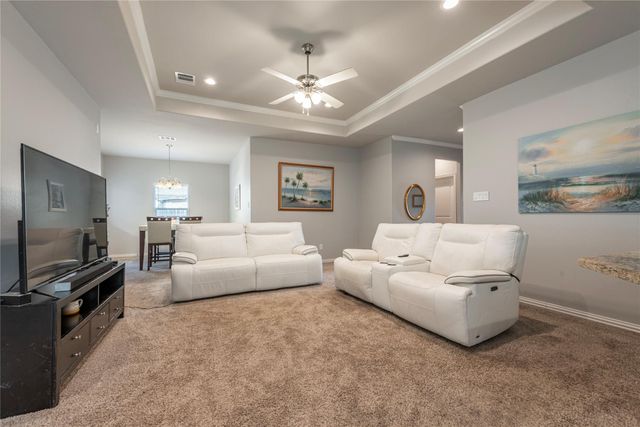 1008 8th Avenue N, Texas City, TX 77590