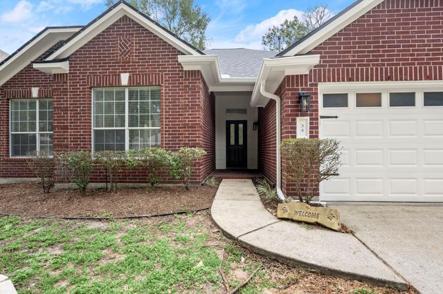 34 S Rambling Ridge Place, Conroe, TX 77385