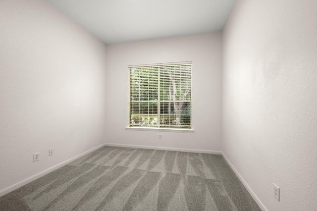 34 S Rambling Ridge Place, Conroe, TX 77385