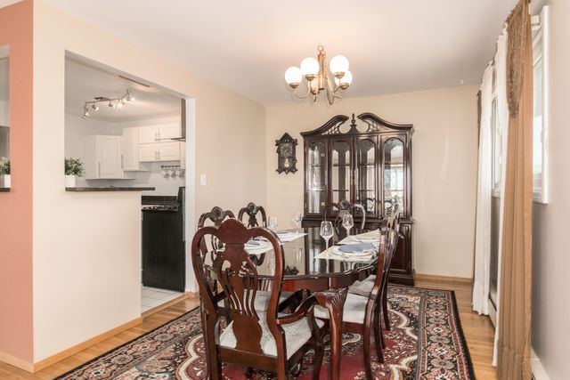 9500 Dee Road 202B, Des Plaines, IL 60016