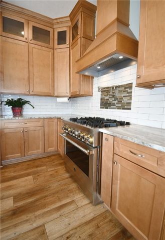 408 Barons Ct, Peters Twp, PA 15367