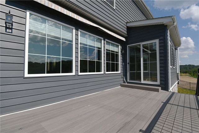 408 Barons Ct, Peters Twp, PA 15367