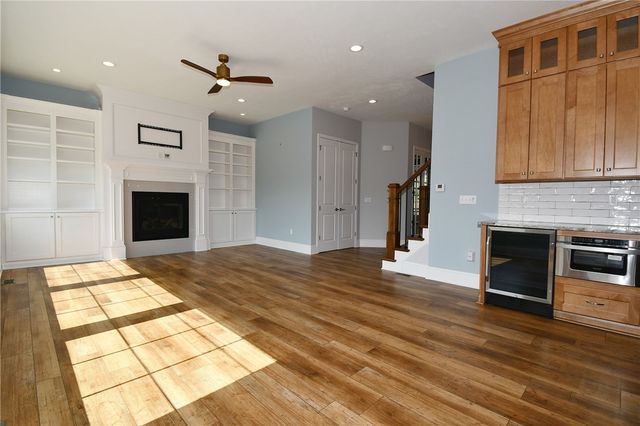 408 Barons Ct, Peters Twp, PA 15367