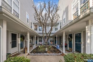 1155 Garrison Court, Mahwah, NJ 07430