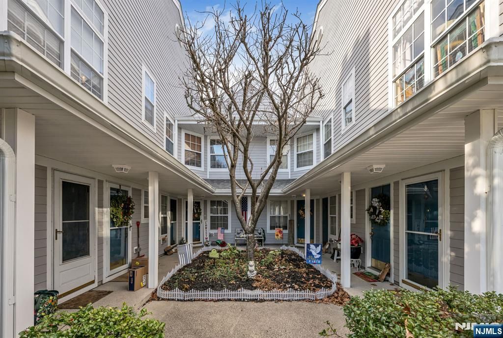 1155 Garrison Court, Mahwah, NJ 07430