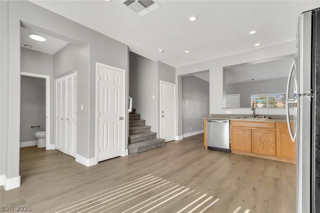 887 Blushing Rose Place, Henderson, NV 89052