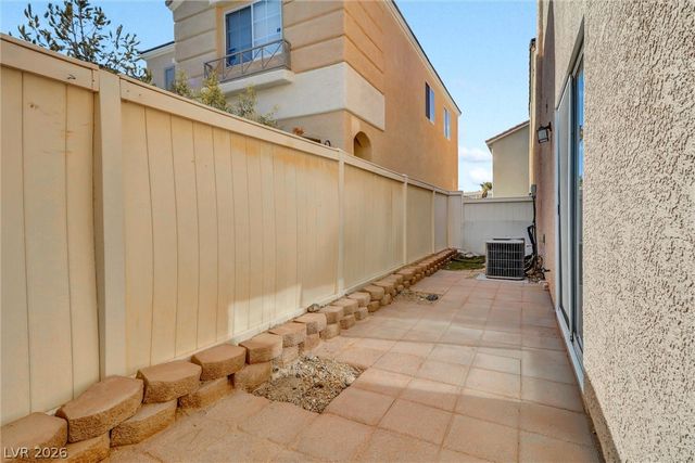 887 Blushing Rose Place, Henderson, NV 89052