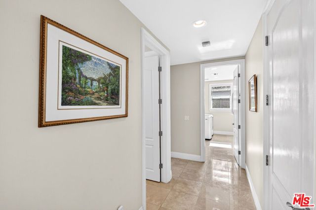 22355 S Summit Ridge Circle, Chatsworth (los Angeles), CA 91311