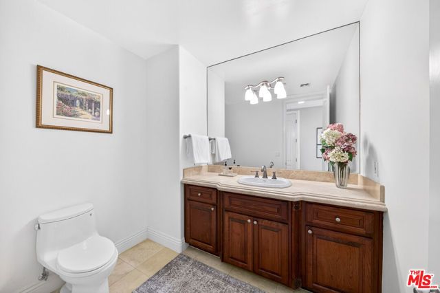22355 S Summit Ridge Circle, Chatsworth (los Angeles), CA 91311