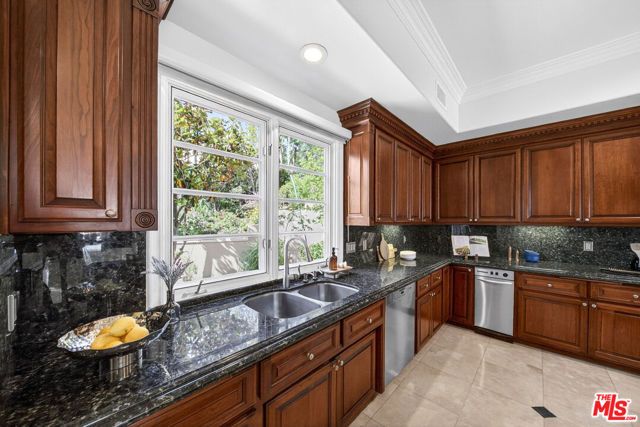 22355 S Summit Ridge Circle, Chatsworth (los Angeles), CA 91311