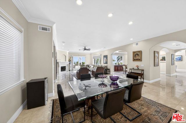 22355 S Summit Ridge Circle, Chatsworth (los Angeles), CA 91311