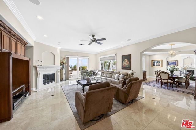 22355 S Summit Ridge Circle, Chatsworth (los Angeles), CA 91311