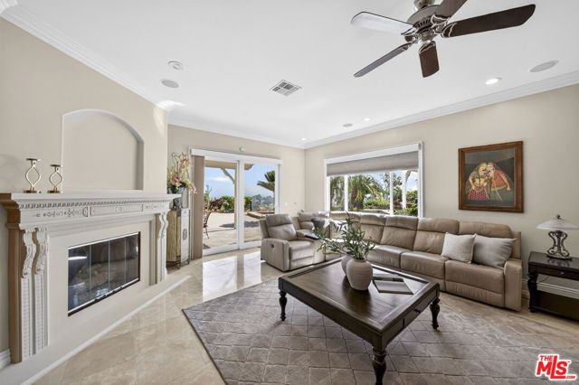22355 S Summit Ridge Circle, Chatsworth (los Angeles), CA 91311